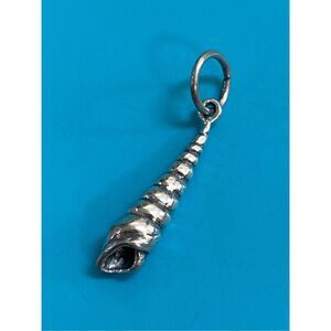 .925 Sea Shell Spindle Sterling Silver Jewelry Charm #vintage